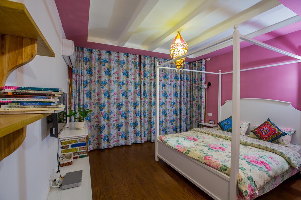 Zhangjiajie April Hostel Habitación foto