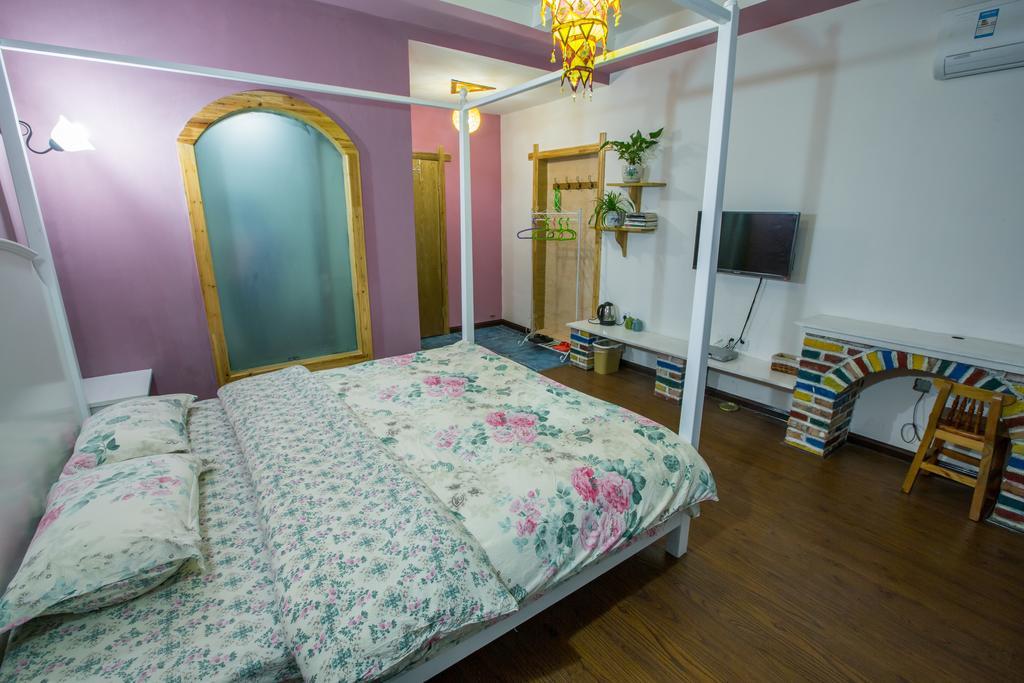 Zhangjiajie April Hostel Habitación foto